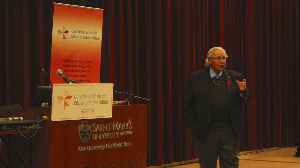 Senator Murray Sinclair addressed a large crowd at SMU on Wednesday.
