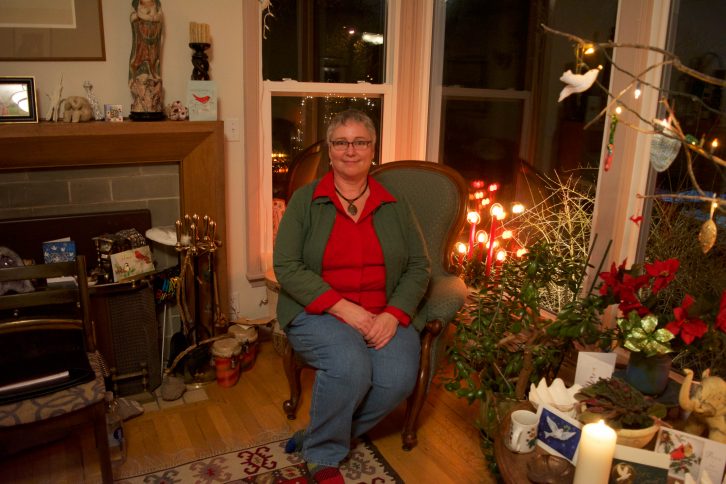 Roxanne Walsh is a certified funeral celebrant and end of life planner.