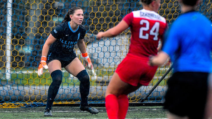 Haley Smith in goal for Illinois State University.