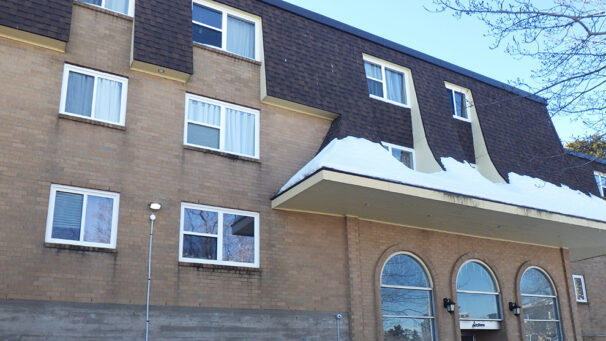 16 Mandaville Court, Fairview.